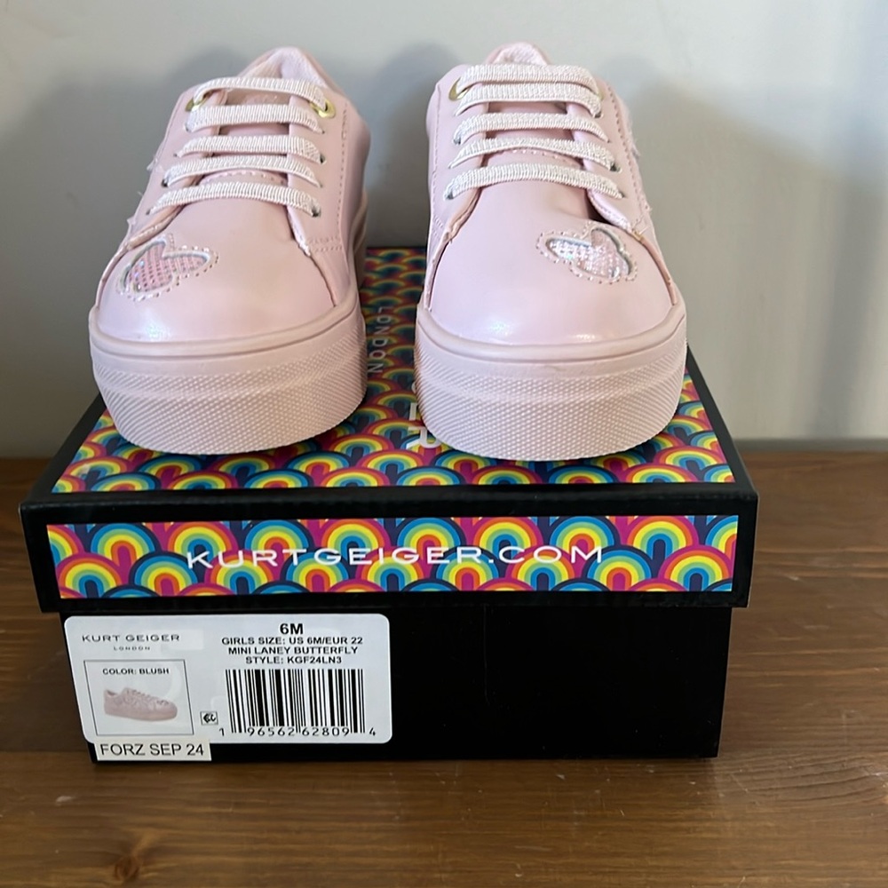 Kurt Geiger London Toddler's Mini Laney Butterfly Sneaker in Blush - Picture 6 of 11